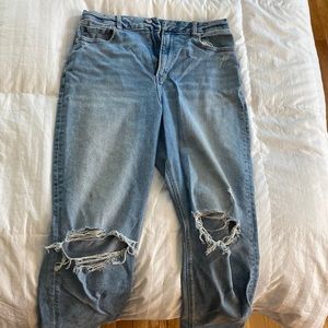 AE High Rise Mom Jeans 12 Long